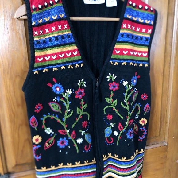 Vtg White Stag Embroidered Floral Vest - Picture 16 of 16